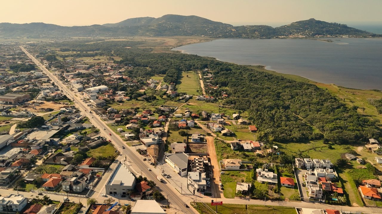 Imóvel à venda em Areias de Palhocinha, Garopaba/SC, bairro Areias de Palhocinha — foto do anúncio