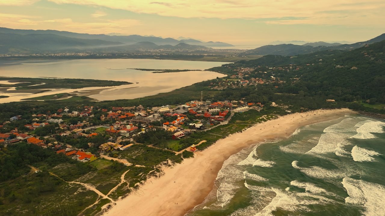 Imóvel à venda em Ferrugem, Garopaba/SC, bairro Ferrugem — foto do anúncio