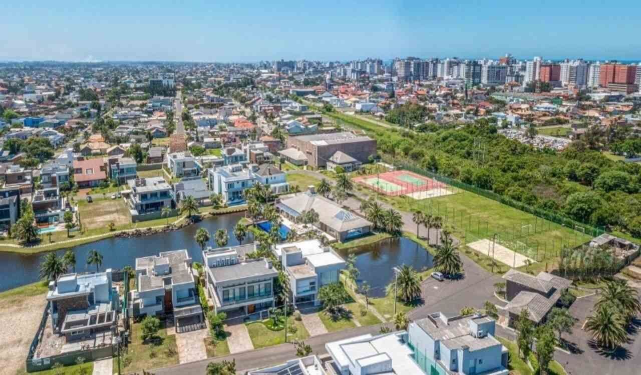Imóvel à venda em Centro, Xangri-lá/RS, bairro Centro — foto do anúncio
