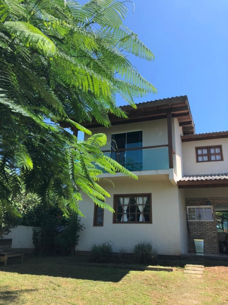 Casa à venda em Village, Garopaba/SC, bairro Village — foto do anúncio