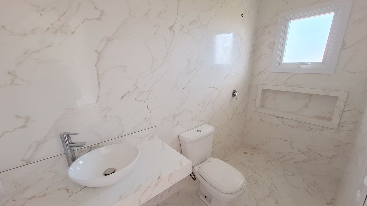 Casa à venda em Village, Garopaba/SC, bairro Village — foto do anúncio