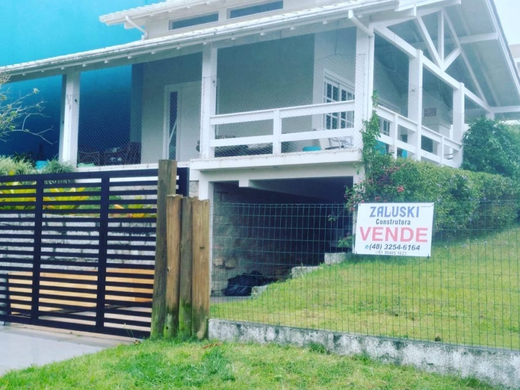 Casa à venda em Ferraz, Garopaba/SC, bairro Ferraz — foto do anúncio