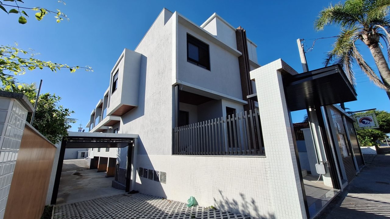 Casa à venda em Centro, Garopaba/SC, bairro Centro — foto do anúncio