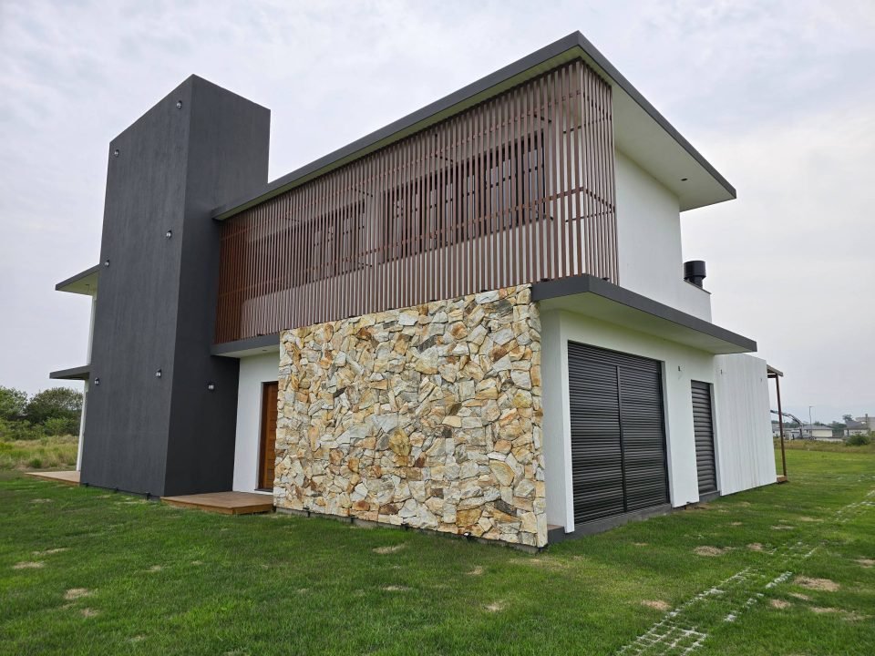 Casa à venda em Centro, Imbituba/SC, bairro Centro — foto do anúncio
