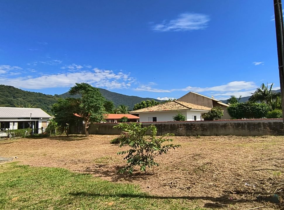 Terreno à venda em Encantada, Garopaba/SC, bairro Encantada — foto do anúncio