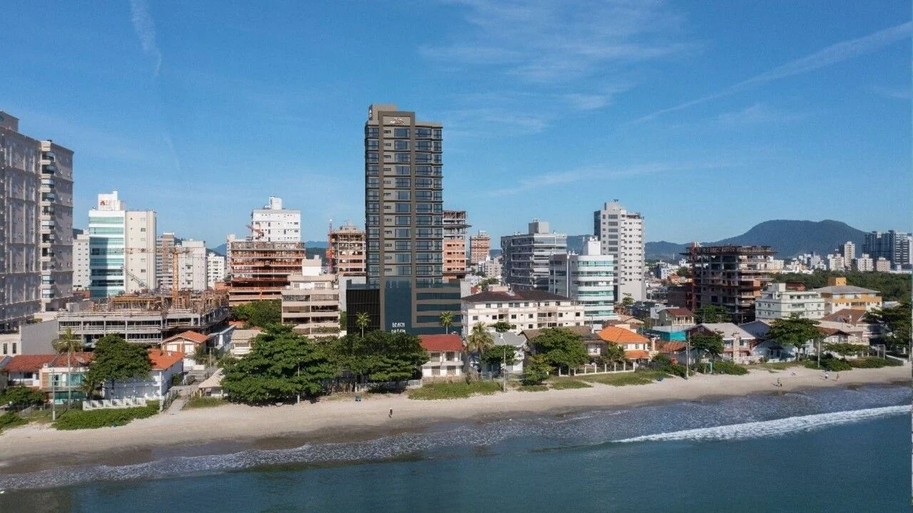 Apartamento à venda em Balneário Perequê, Porto Belo/SC, bairro Balneário Perequê — foto do anúncio